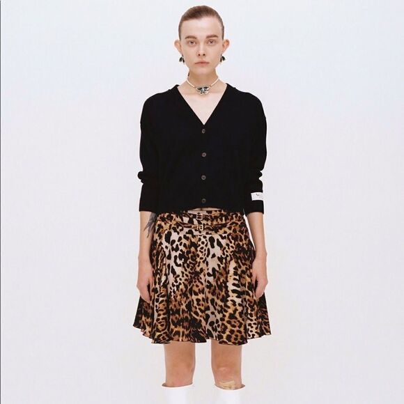WE11DONE High Waisted Leopard Print Mini Skirt - Picture 1 of 12